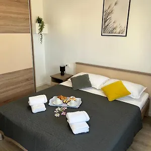 Apartman Ana Apartment Crno